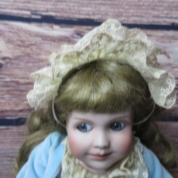 Vintage 1985 Cindy McClure Forget-Me-Not Doll - Picture 6 of 12